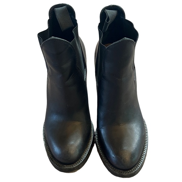 ACNE STUDIOS STAR BLACK LEATHER BOOTIE CHELSEA ANKLE BOOTS EU 37 US 6½ - Picture 2 of 6